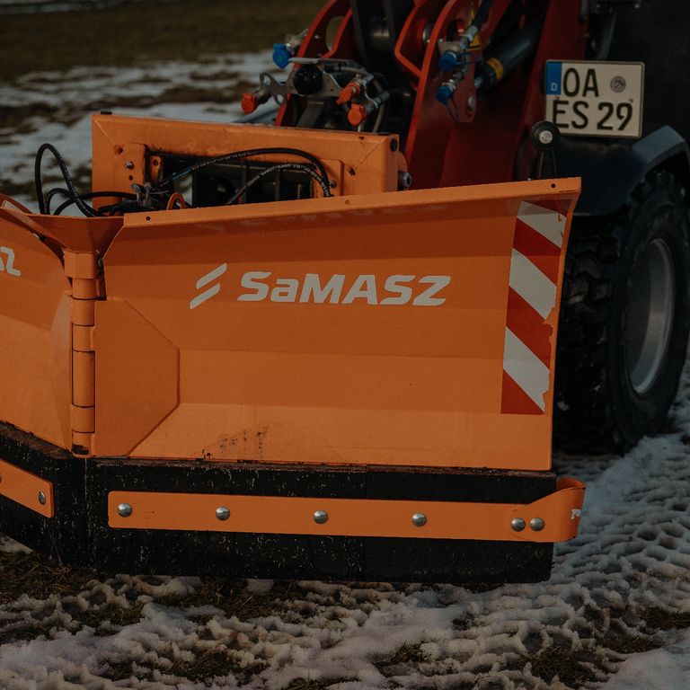 Winterdienst für Hotelanlage im Raum Fischen im Allgäu mit professioneller Schneeräumung